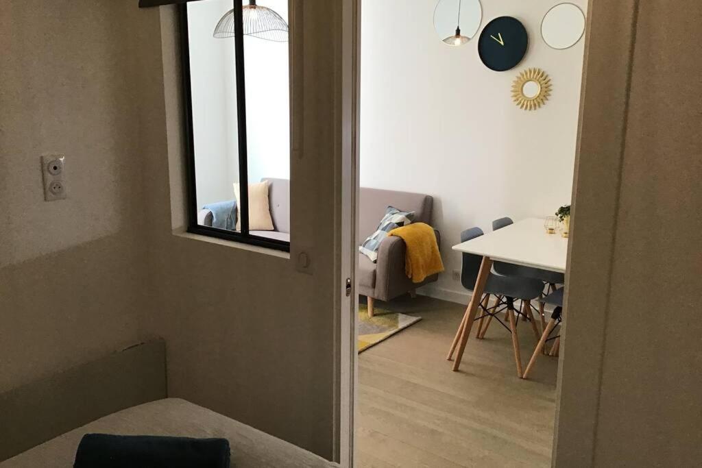 2 Chambres Refait à Neuf, Climatisé, à 2 Min De La *